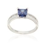 Pearlz Ocean Women’s Oval-Cut Blue Tanzanite Ring – 925 Sterling Silver Rhodium-Plated Cocktail & Engagement Jewelry with CZ – Elegant Gift